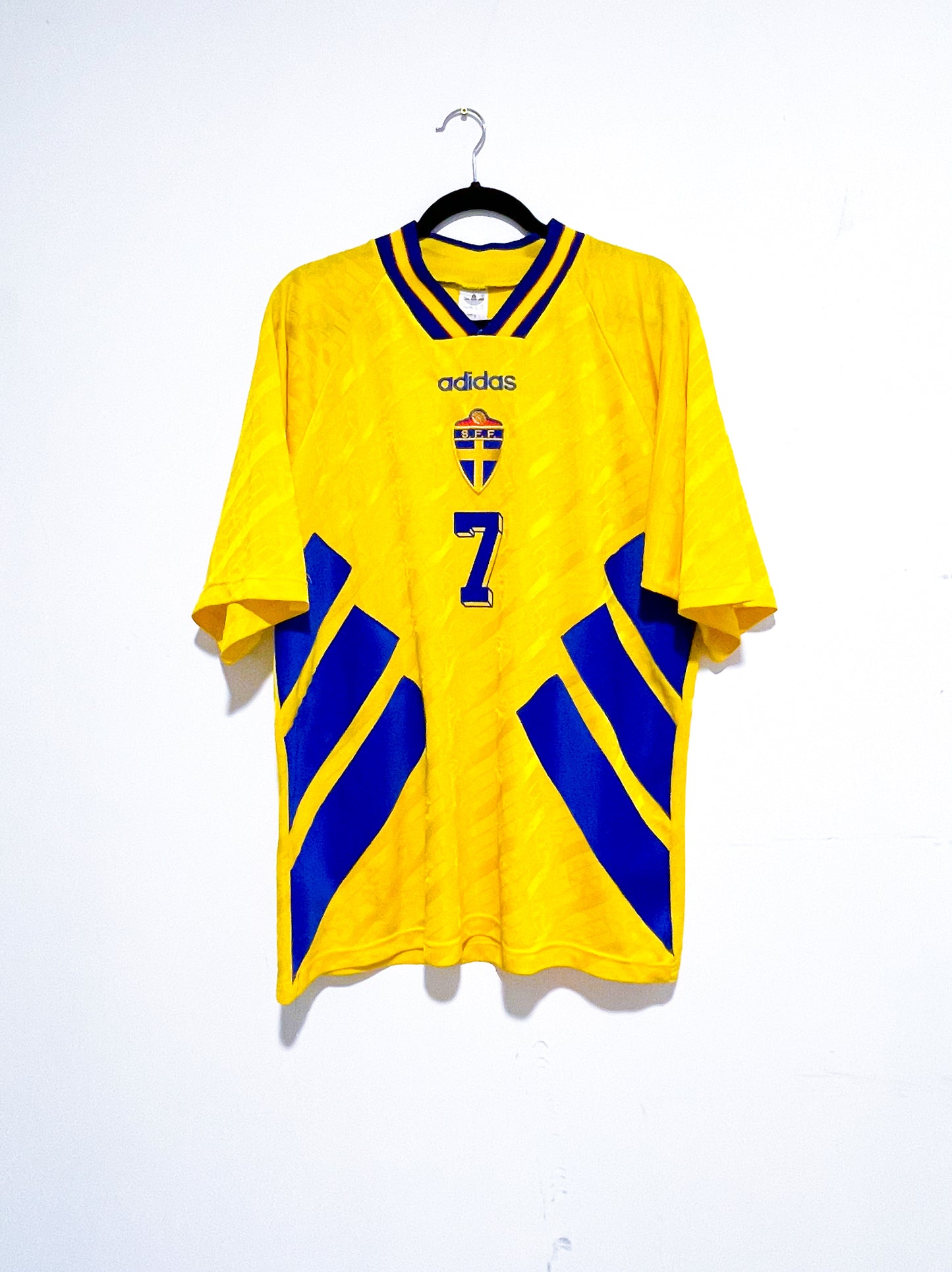 SUECIA 1994 LOCAL , #7 LARSSON (L) ADIDAS