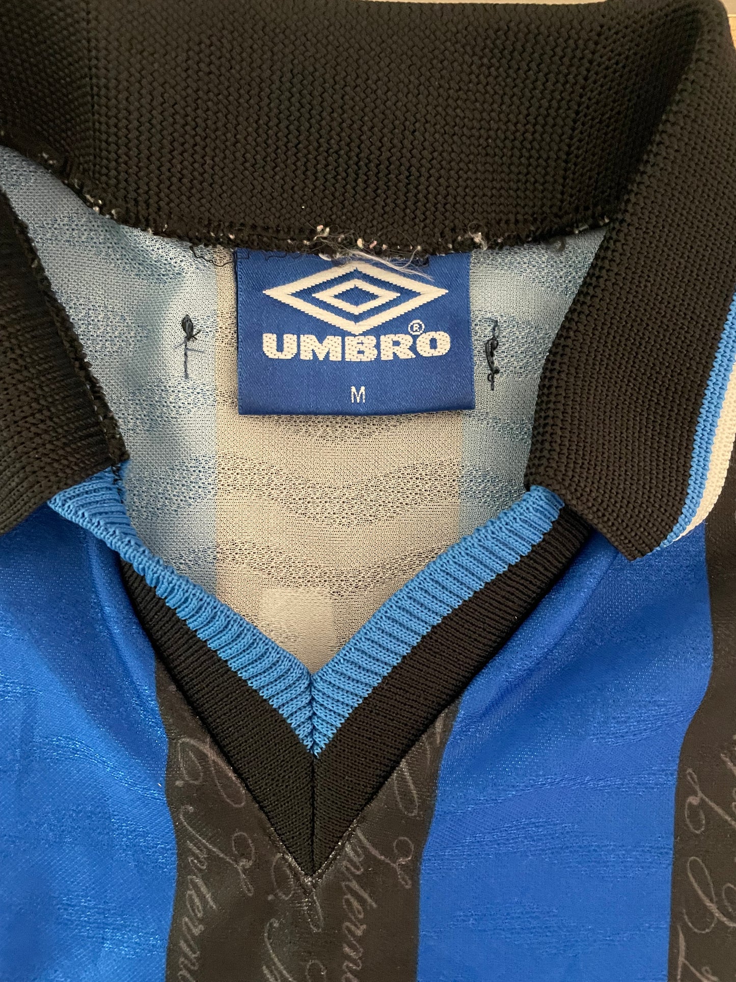 INTER DE MILÁN 1997/98 LOCAL SERIE A  #10 RONALDO (M)  UMBRO