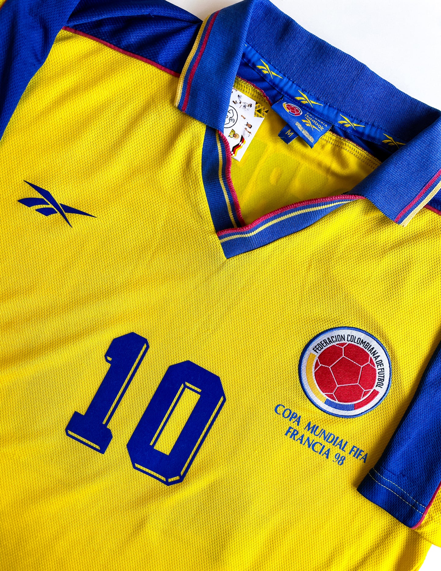 COLOMBIA 1998 LOCAL FIFA WORLD CUP  #10 VALDERRAMA REBOOK
