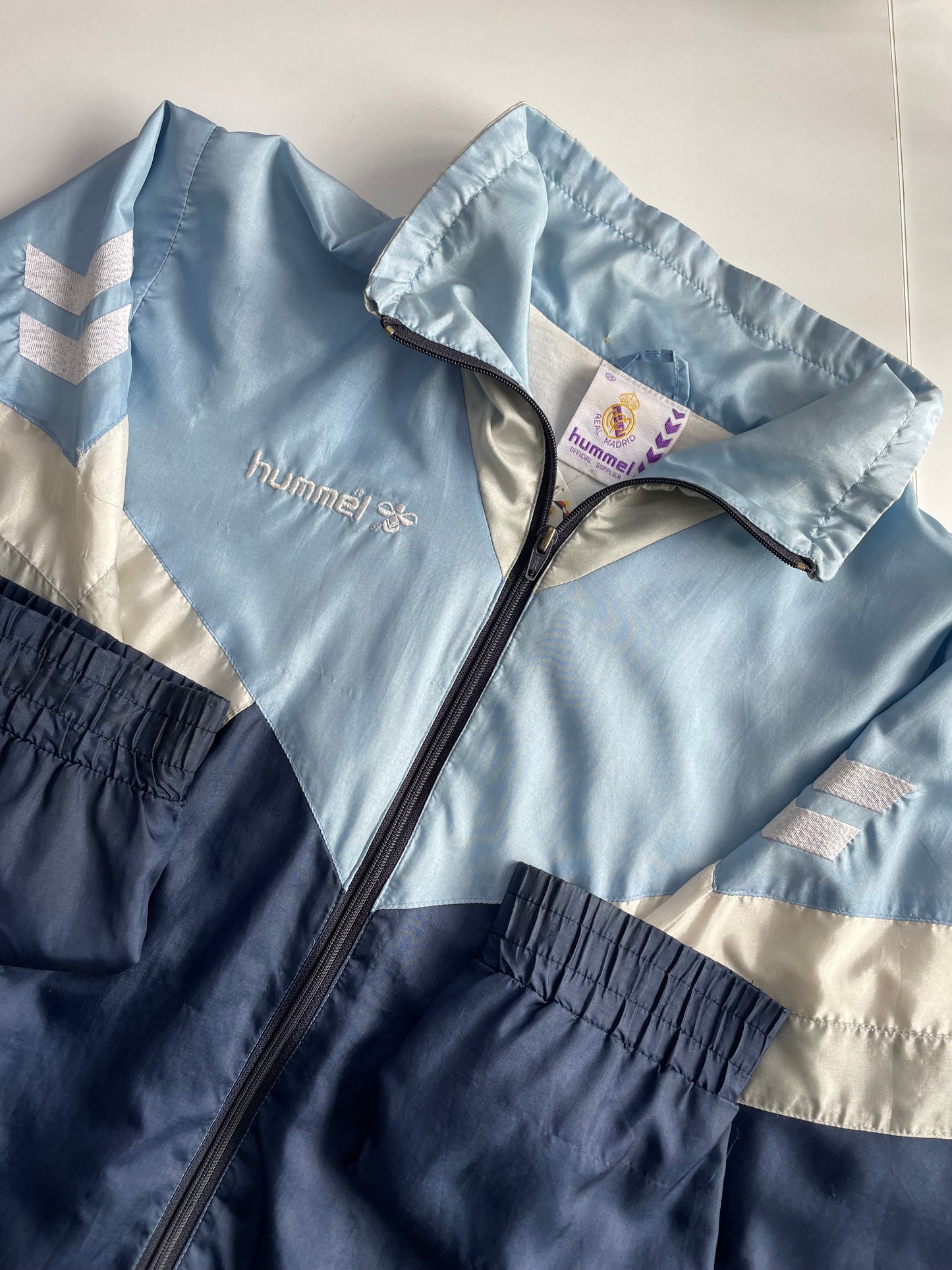 REAL MADRID CHAQUETA 1991/93 HUMMEL (M)
