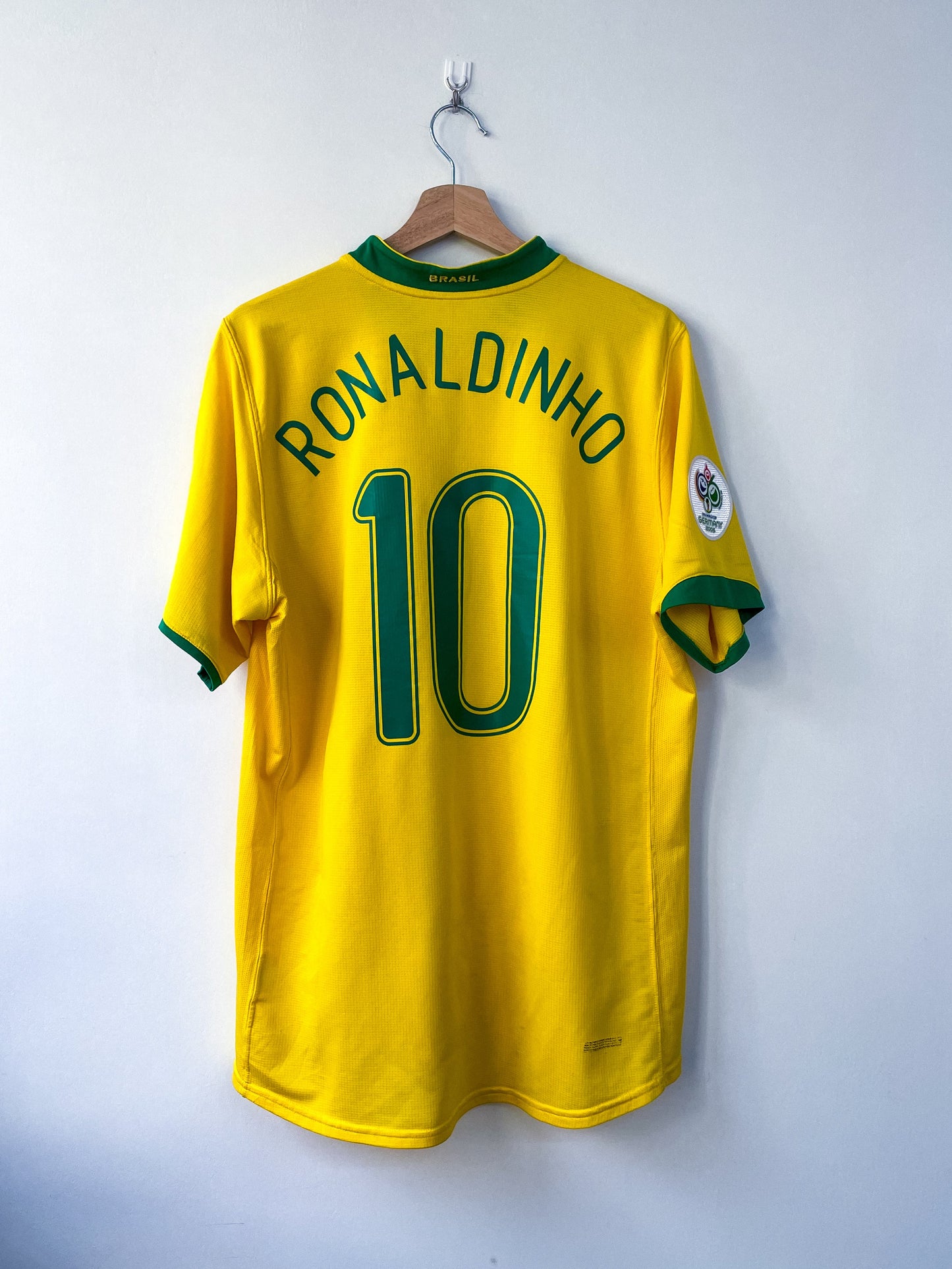 BRASIL 2006 LOCAL  FIFA WORLD CUP #10 RONALDINHO (L) NIKE