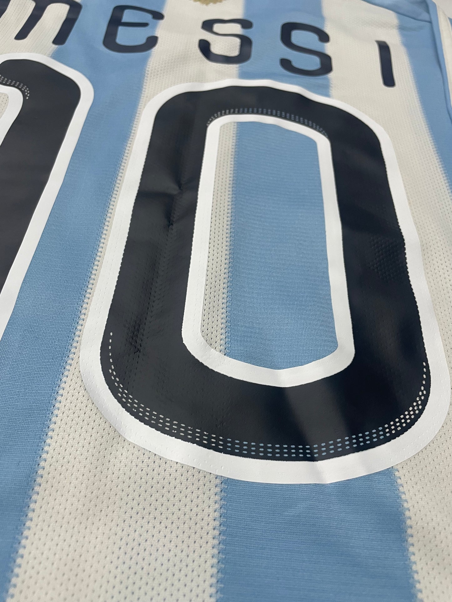 ARGENTINA LOCAL 2010 #10 MESSI (M)