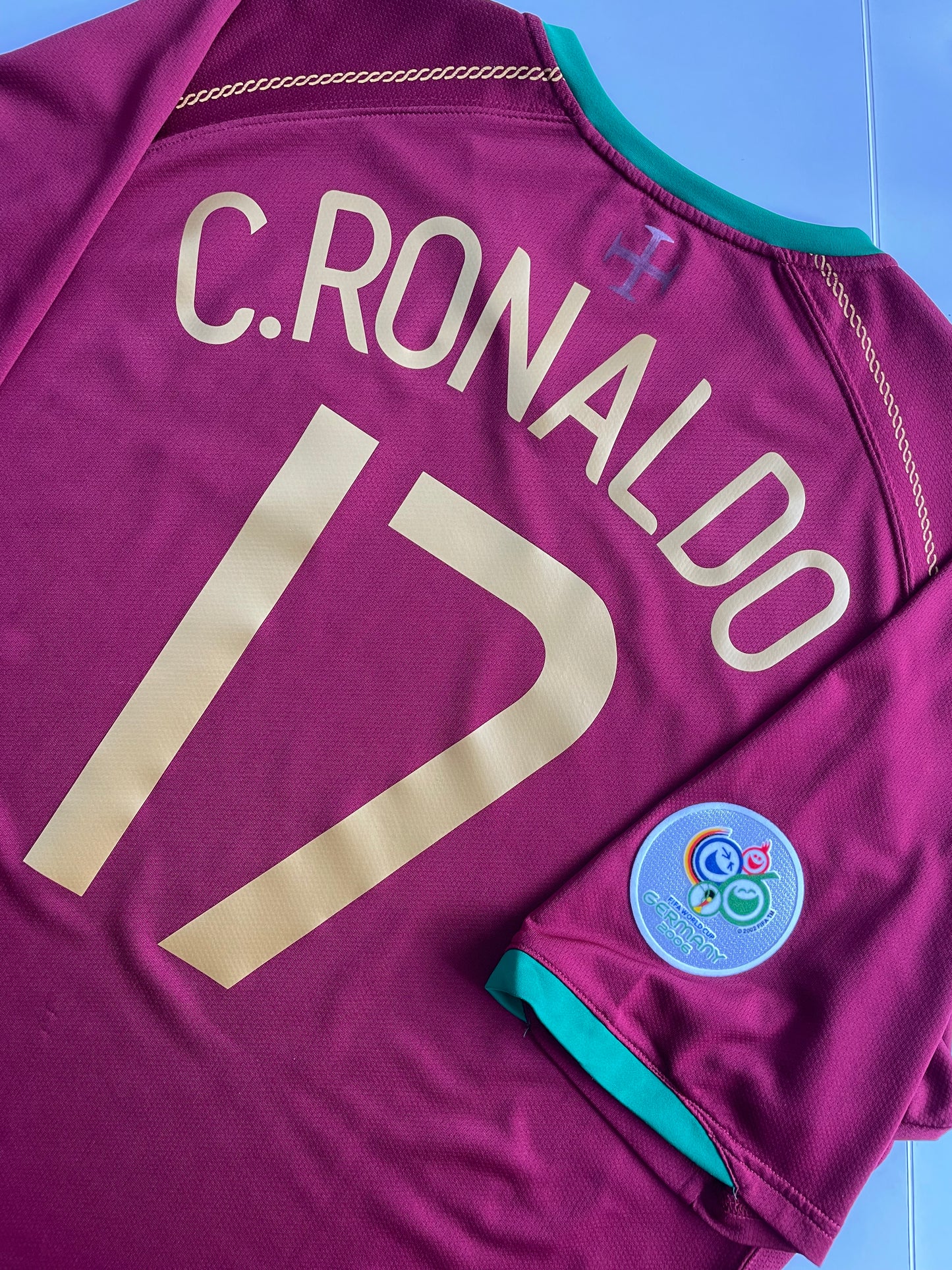 PORTUGAL 2006 LOCAL #17 RONALDO (XXL) NIKE
