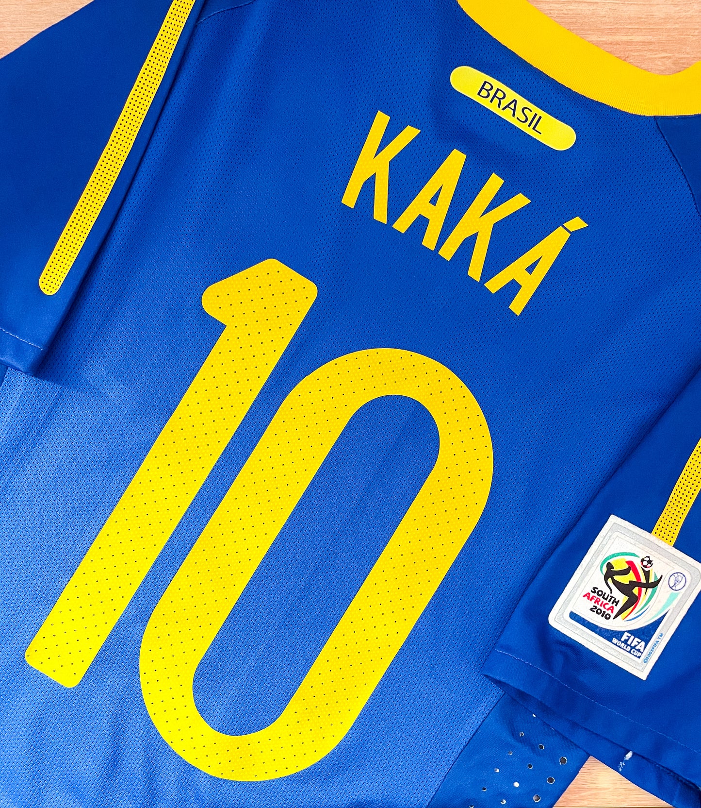 BRASIL VISITANTE FIFA WORLD CUP 2010 #10 KAKÁ VERSIÓN JUGADOR (S) NIKE
