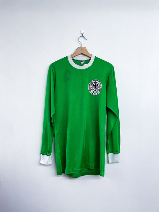 ALEMANIA WORLD CUP 1974 VISITANTE #13 MULLER (M) ERIMA